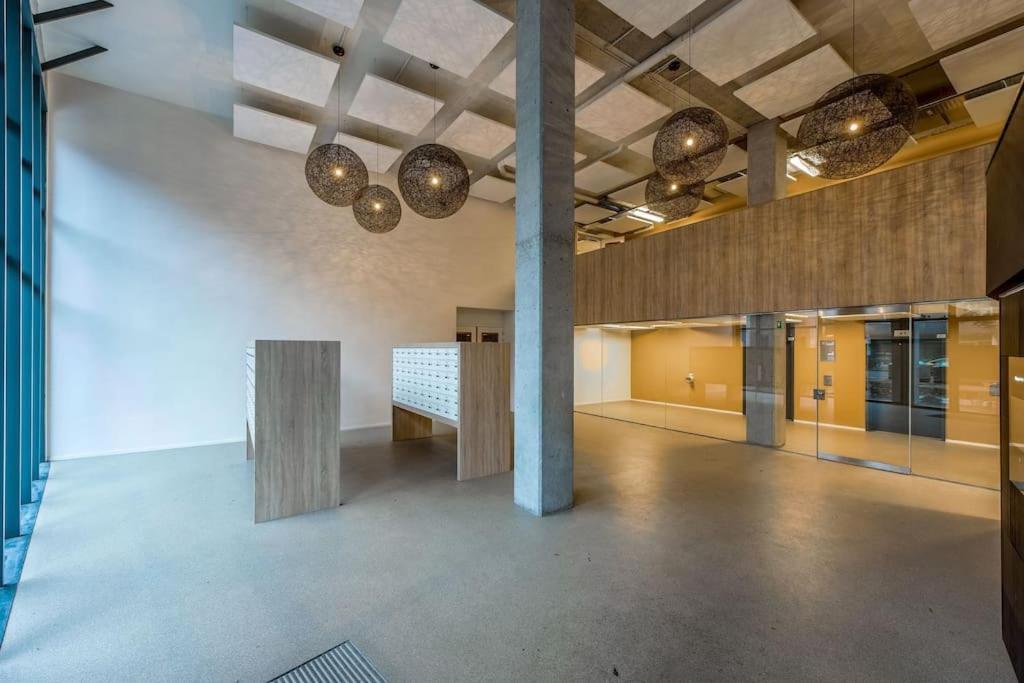 Studio Rotterdam Cntr ภายนอก รูปภาพ